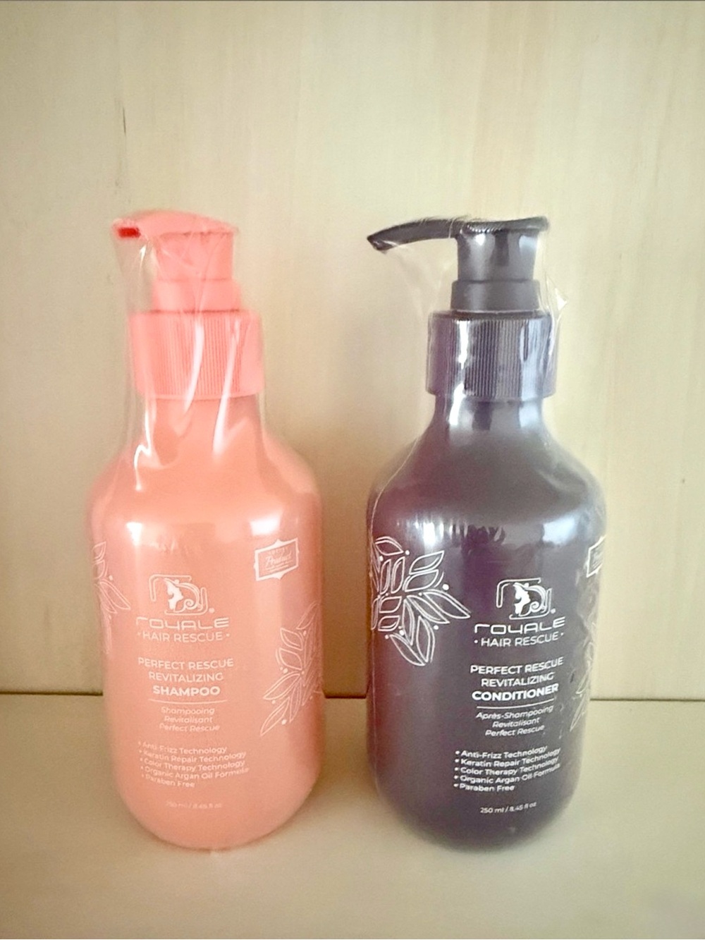 🎇SEALED Rouale Hair Rescue Revitalizing Shampoo & Conditioner Set 🌟🌟